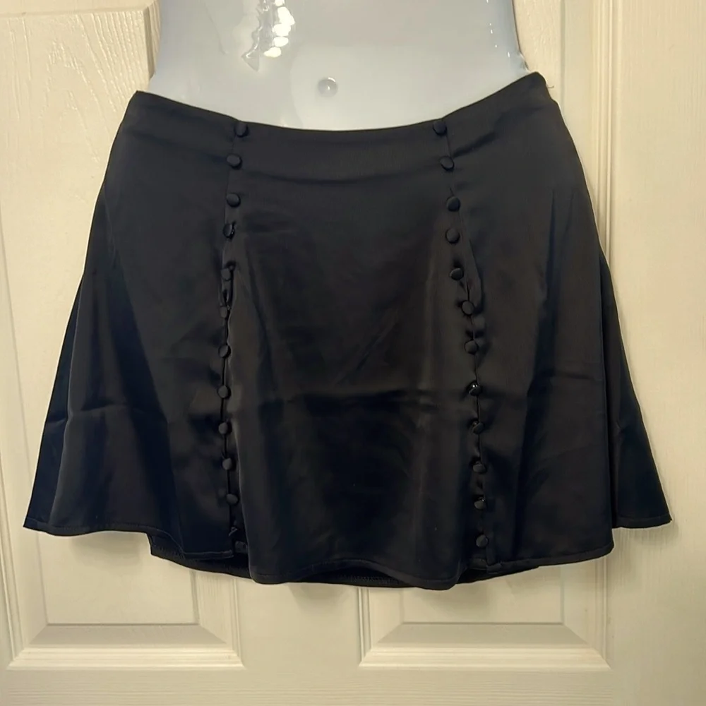 URBAN OUTFITTERS SKIRT - Picture 2 of 5